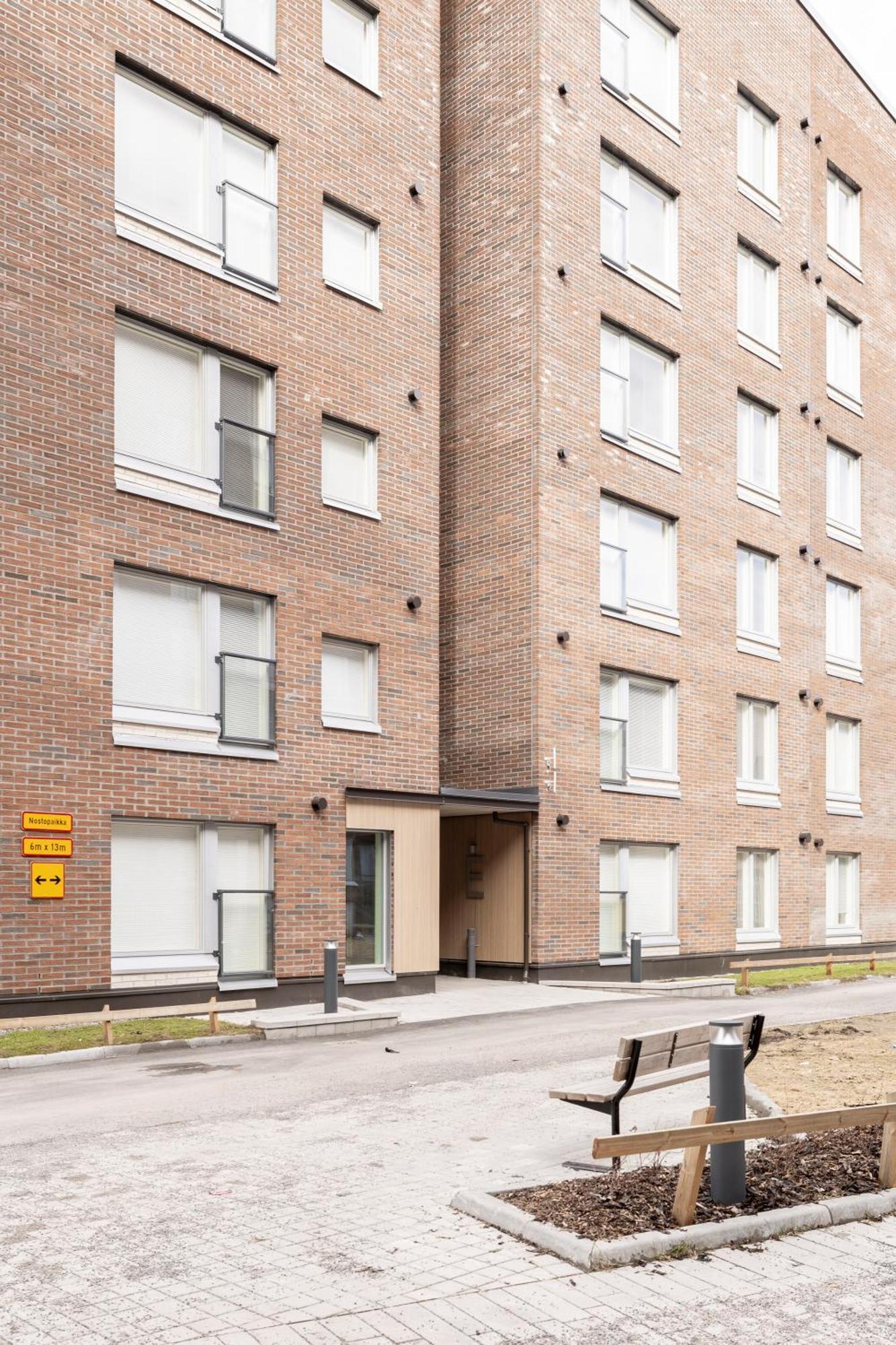 2br Design 400 M From Train Station Tikkurila Apartment Vantaa