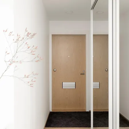 2Br Design Home 400 M From Train Station Tikkurila Vanda Exteriör bild