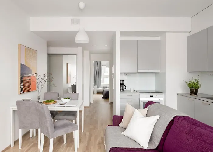 2Br Design Home 400 M From Train Station Tikkurila