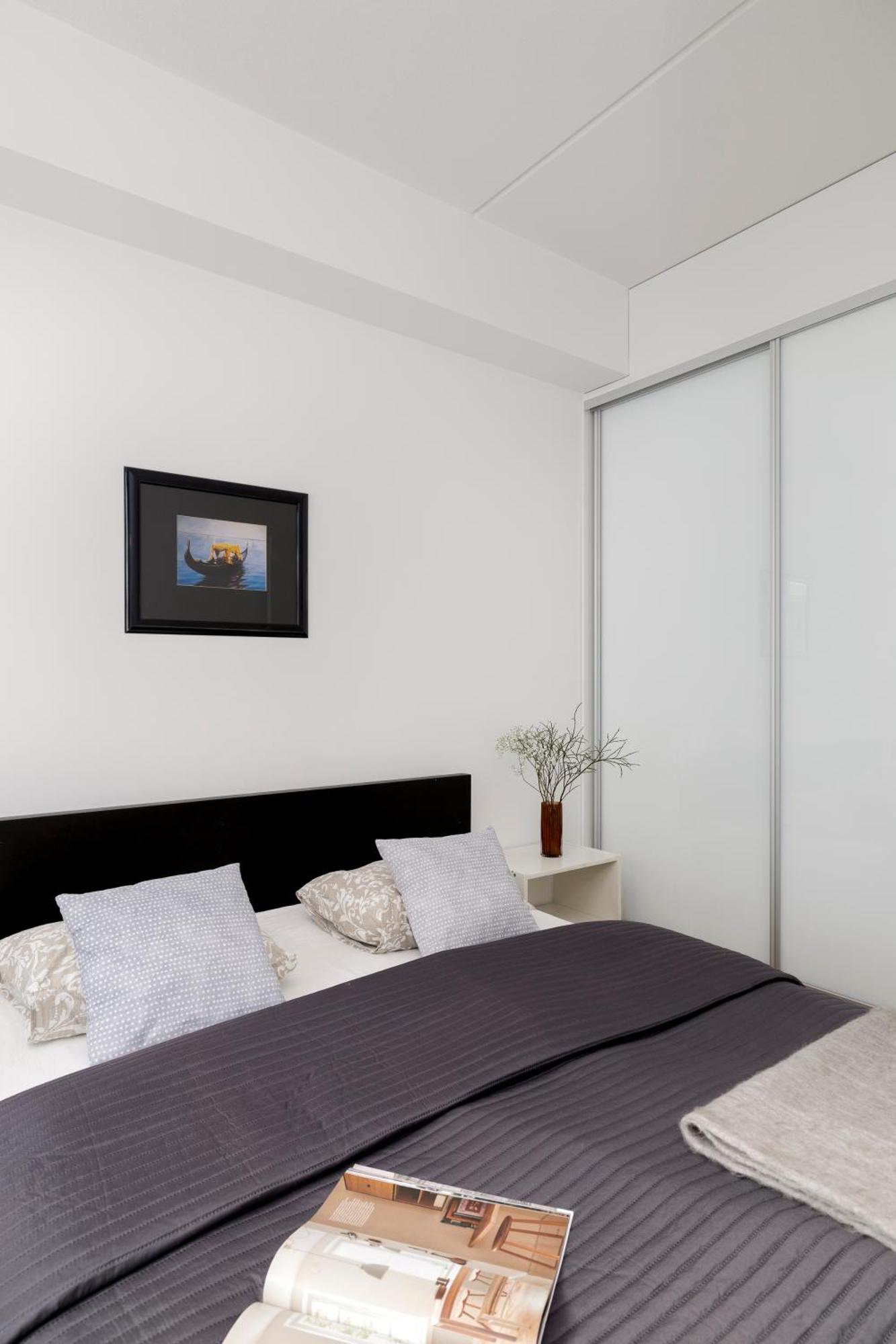 2br Design 400 M From Train Station Tikkurila Апартаменты *